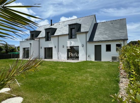 Maison d’architecte familiale vue sur le Golfe du Morbihan - 3725093PVIH