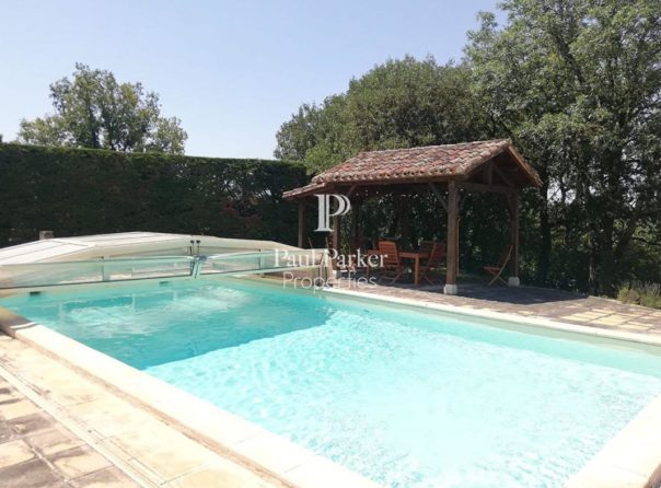 Authentique maison en pierre avec pigeonnier, dépendance et piscine - 3569973PEMM