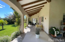 Maison d’Architecte Aix En Provence / Montaiguet / 10 pièce(s) 210 m2  /3ch /1ha terrain/ + 40 m2 extension possible - 3787493PCML