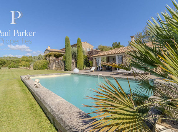 Gordes 84220: Mas Provençal  en pierre 370 m2 avec piscine sur un parc de 5000m2 - 380578D3PPSC