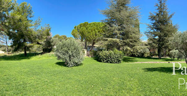 Mas Villégiature Aix-En-Provence 12 pièce(s) 460 m2 / 9 chambres/ 2 hectares / piscine / tennis / vignes / pool house - 3807983PCML