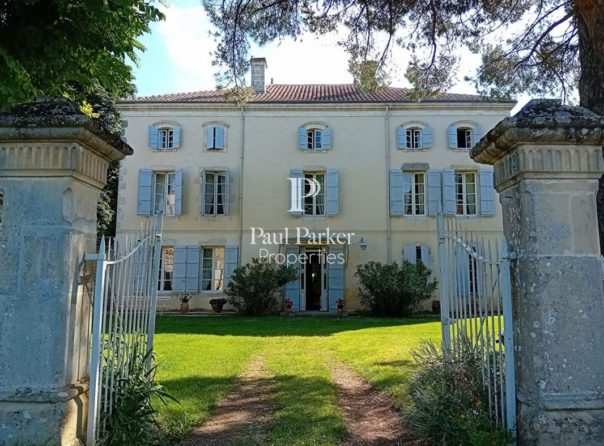 Château et maison de métayer sur près de 800m² habitables et plus de 17 hectares - 3810703PEMM