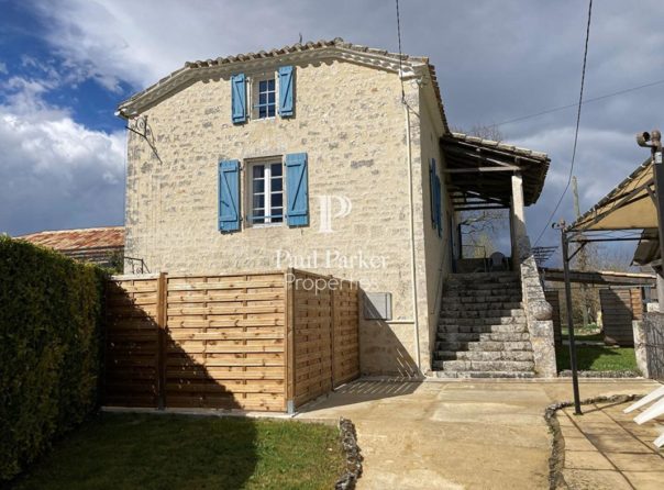 House and gîte complex with swimming pool - 3826163PEMM