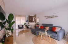 Beautiful family house with 5 bedrooms, garden, swimming pool and garage - 3830043PPBD