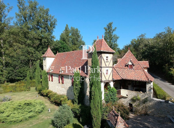 Maison ISMH avec piscine, ruisseau et dépendances - 1.3602143PEMM