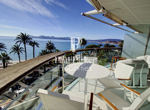 Cannes Croisette – Appartement rénové avec vue mer panoramique - 357159.3PMVORZ