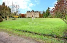 Château et gîtes sur 17 ha - 373782-3PADR