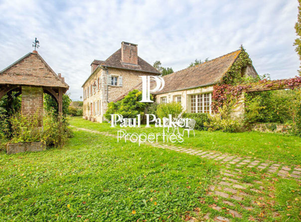 Traditionnel corps de ferme restauré au coeur du village Pressagny-l’Orgueilleux 27510 , 16 pièces, 11 chambres - 3808183PENL