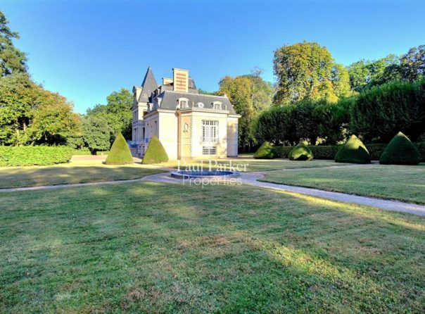 Château Le Mans 26 pièce(s) 1180 m2 - 375984-3PADR