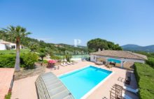 Domaine de 4 Villas (698 m²) avec 2 piscines – tennis – étang - 356232-3PADR