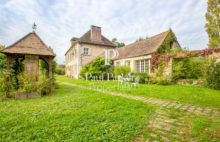 Traditionnel corps de ferme restauré au coeur du village Pressagny-l’Orgueilleux 27510 , 16 pièces, 11 chambres..Maison - 3920183PENL