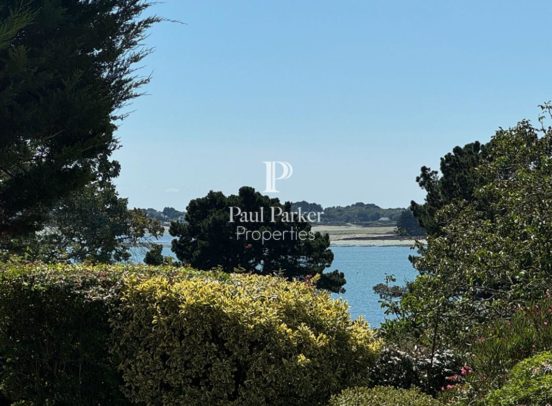 Beautiful property with view of the Gulf of Morbihan - 3940403PVIH