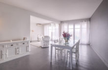 BORDEAUX PARC BORDELAIS APARTMENT WITH THREE BEDROOMS BALCONY ELEVATOR AND TWO PARKING SPACES - 3924863PPBD